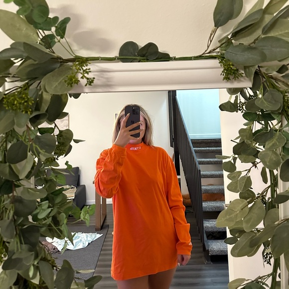 One size - Picture 2 of 3